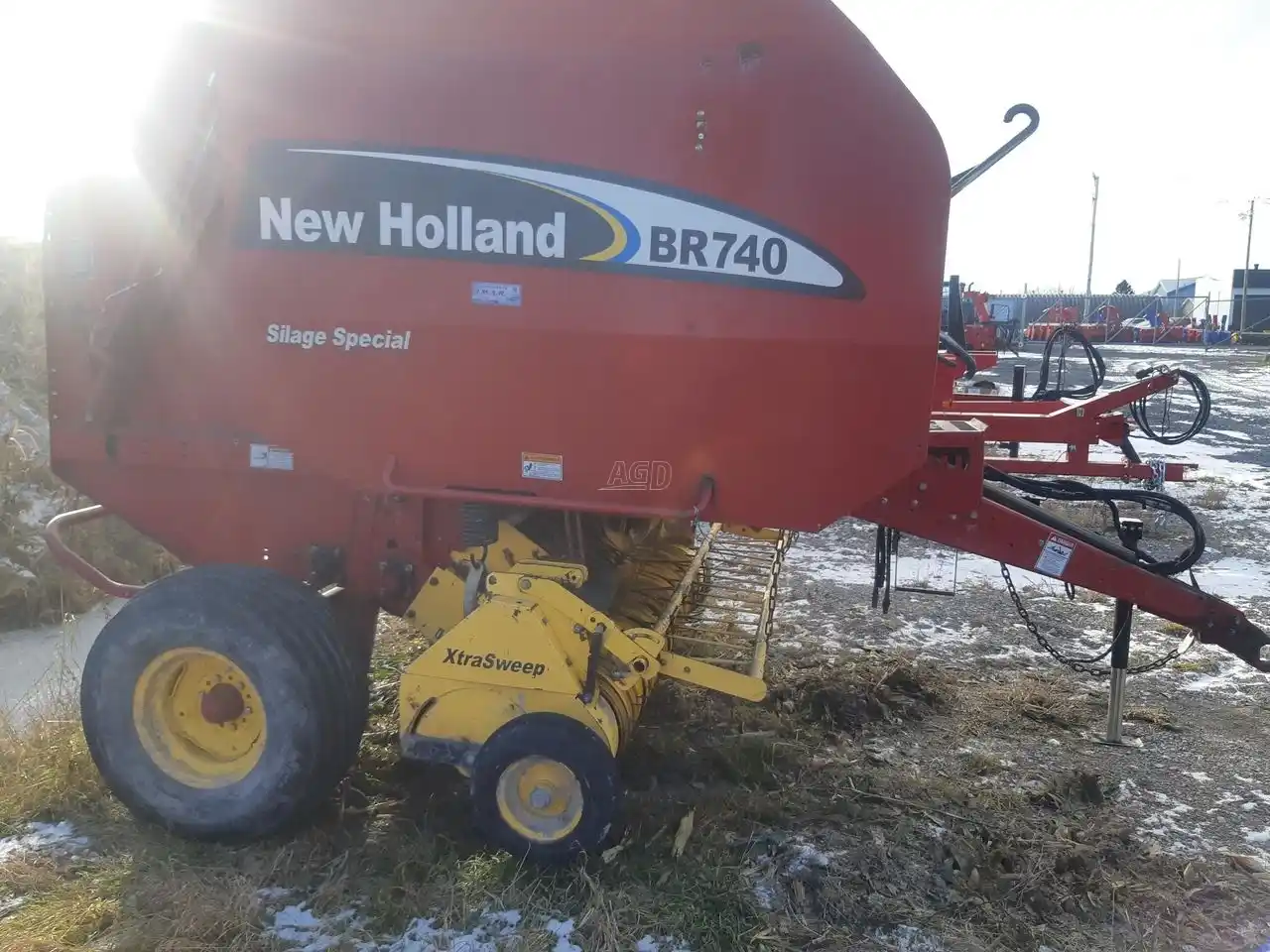Gallery image 2 for Used 2005 New Holland BR740 Round Baler