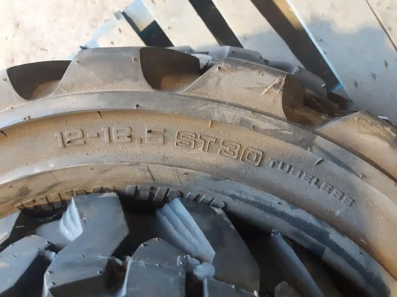 Gallery image 2 for New Unspecified 23X8.50-12 ET 12X16.5 Tires