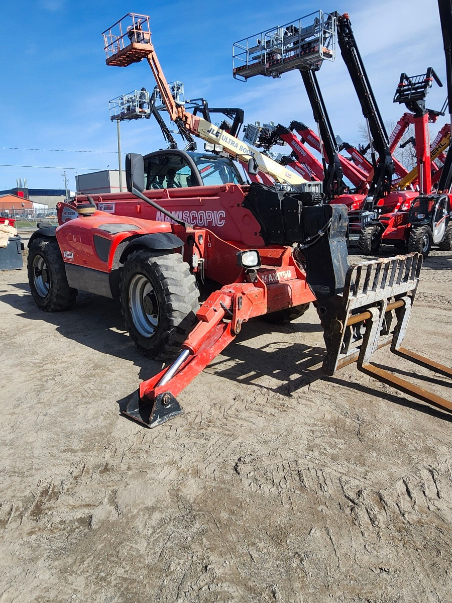 Gallery image 2 for 2012 Manitou MT1058 TeleHandler