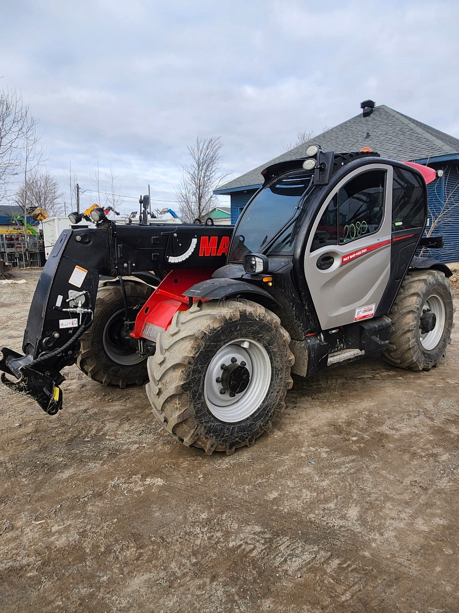 Gallery image 1 for 2022 Manitou MLT841-145 PS+ TeleHandler