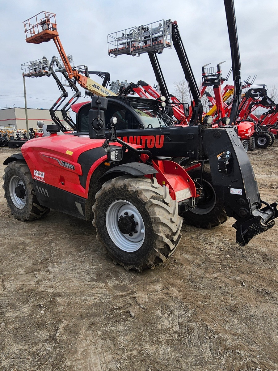 Gallery image 2 for 2022 Manitou MLT841-145 PS+ TeleHandler