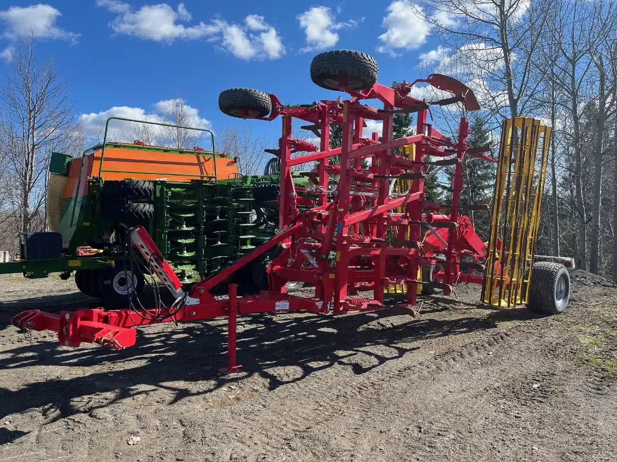 Gallery image 1 for Used 2021 Pottinger Synkro 6030 Nova T Dethatcher