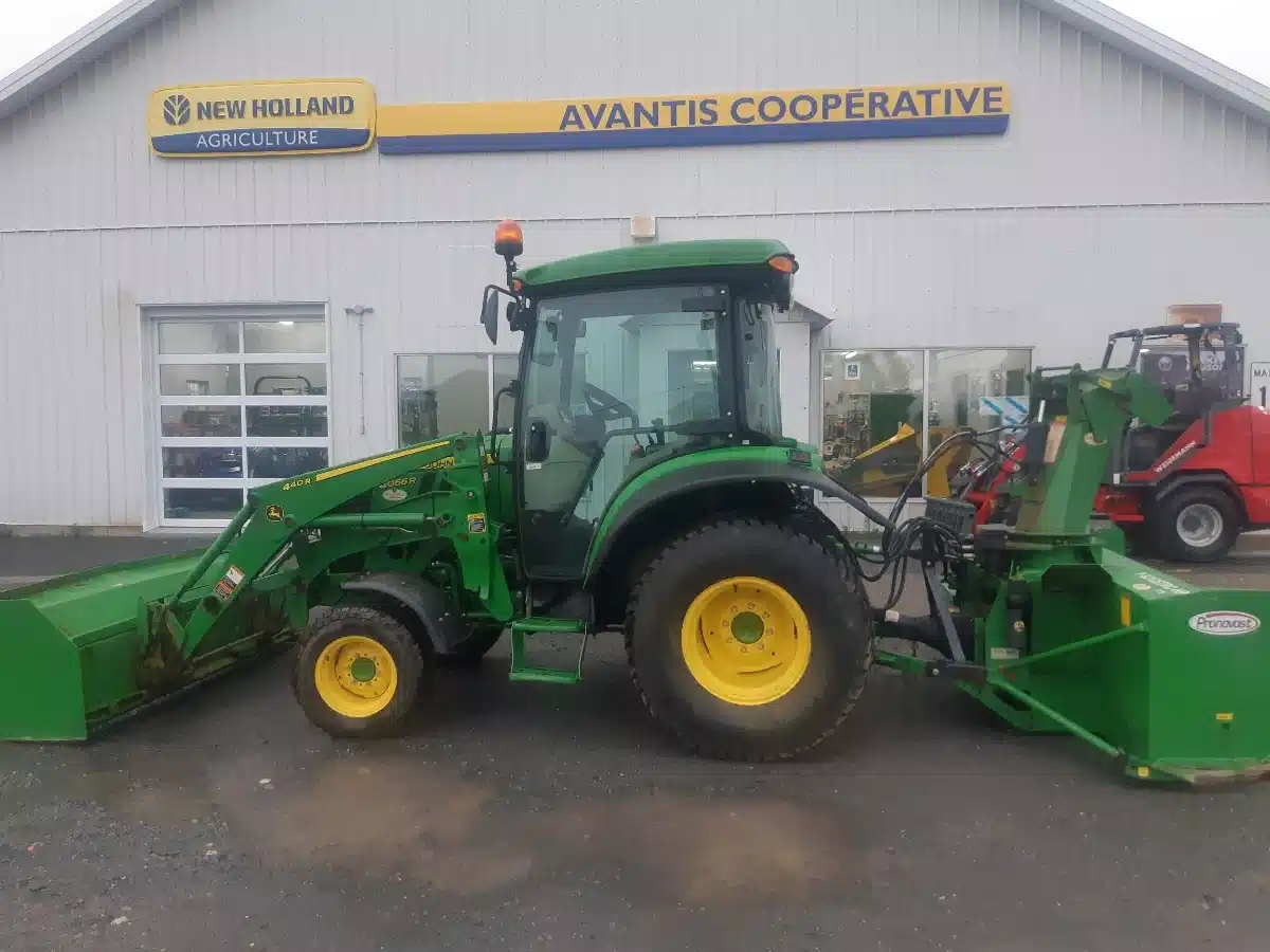 Gallery image 1 for Used 2021 John Deere 4066R Tractor