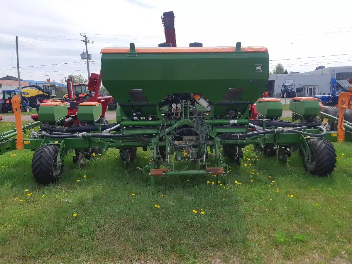 Gallery image 1 for Used 2023 Amazone précéa 6002cc Drill