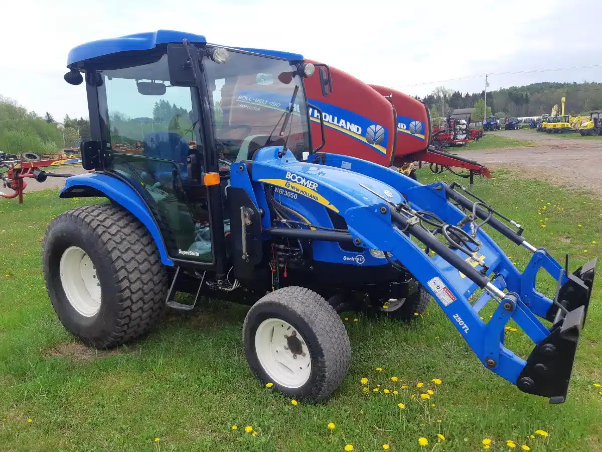 Gallery image 1 for Used 2014 New Holland BOOMER 3050 Tractor