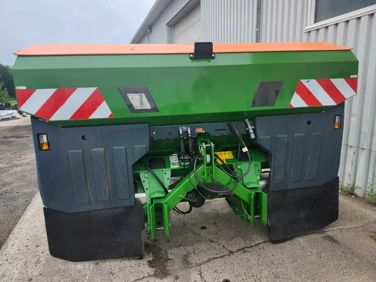 Gallery image 1 for Used 2022 Amazone ZA-V SUPER FROFIS TRONIC 3200 Spreader - Fertilizer