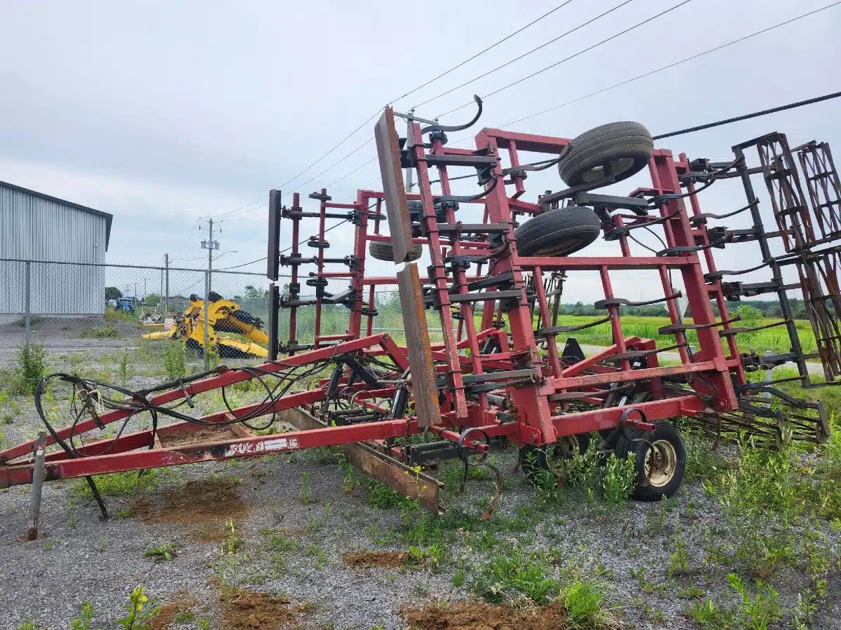 Gallery image 1 for Used 2000 Salford 550 Cultivator