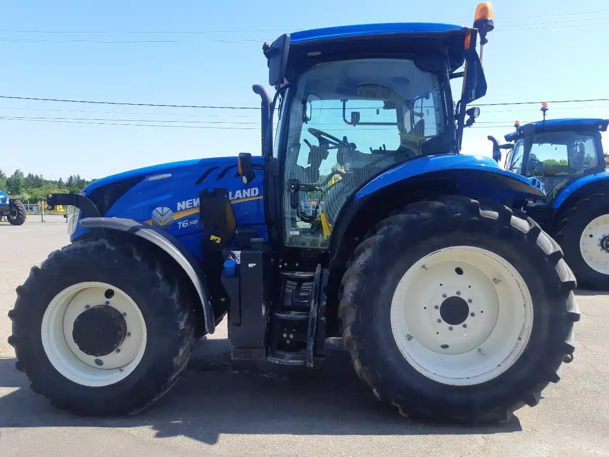 Gallery image 2 for Used 2021 New Holland T6.145 Tractor