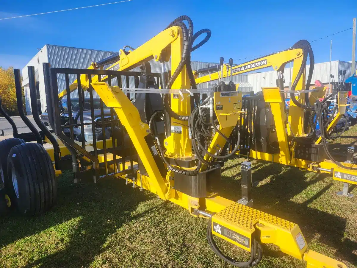 Gallery image 1 for New Anderson M-160 Log Loader