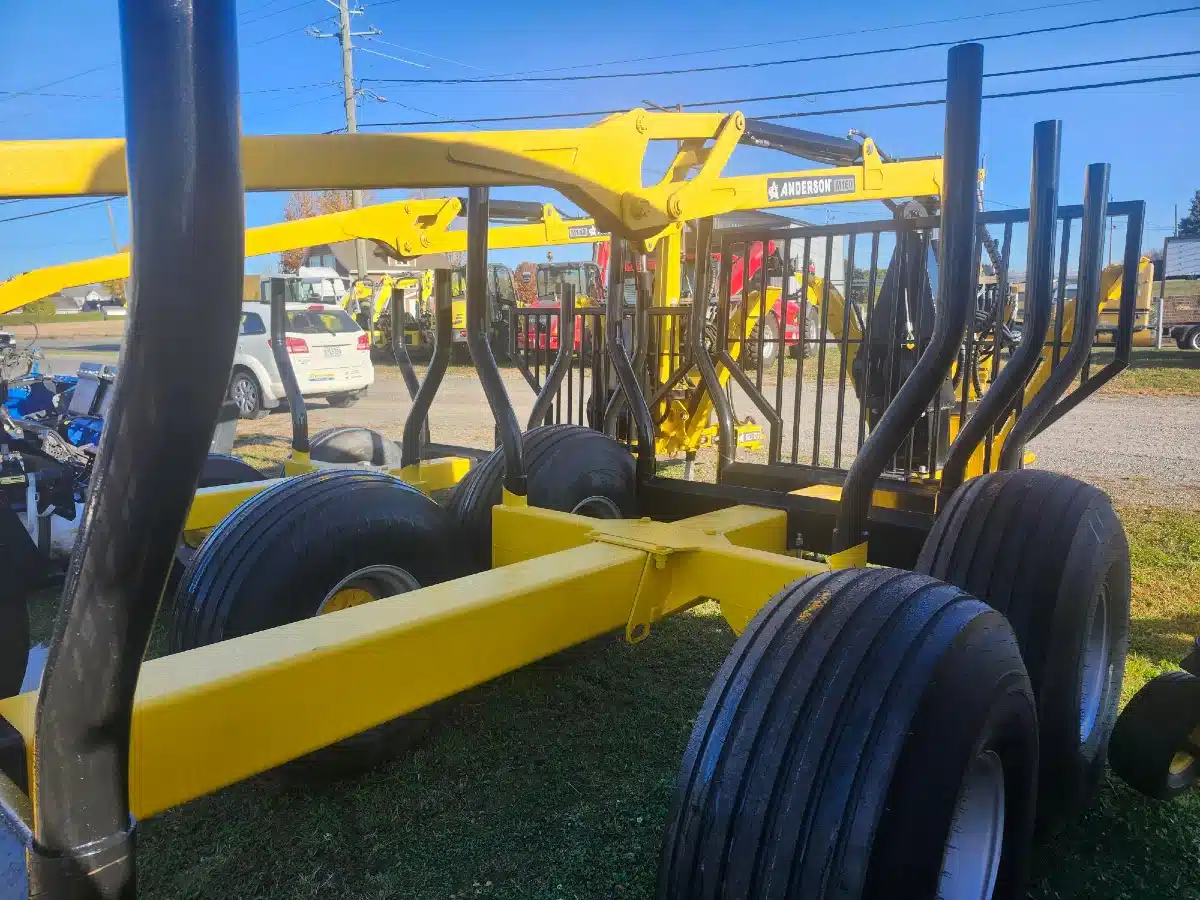 Gallery image 2 for New Anderson M-160 Log Loader