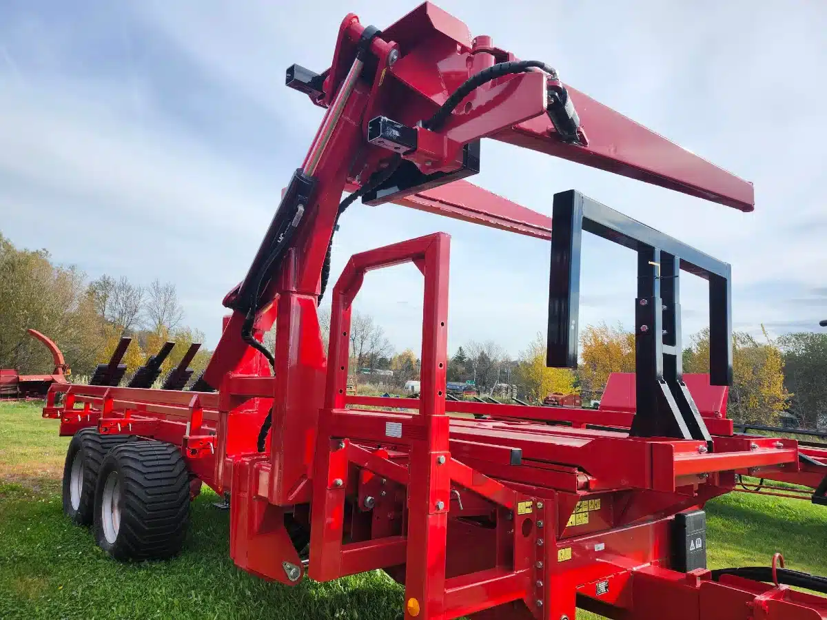 Gallery image 1 for New Anderson TSR3450 Bale Trailer - Self Loading