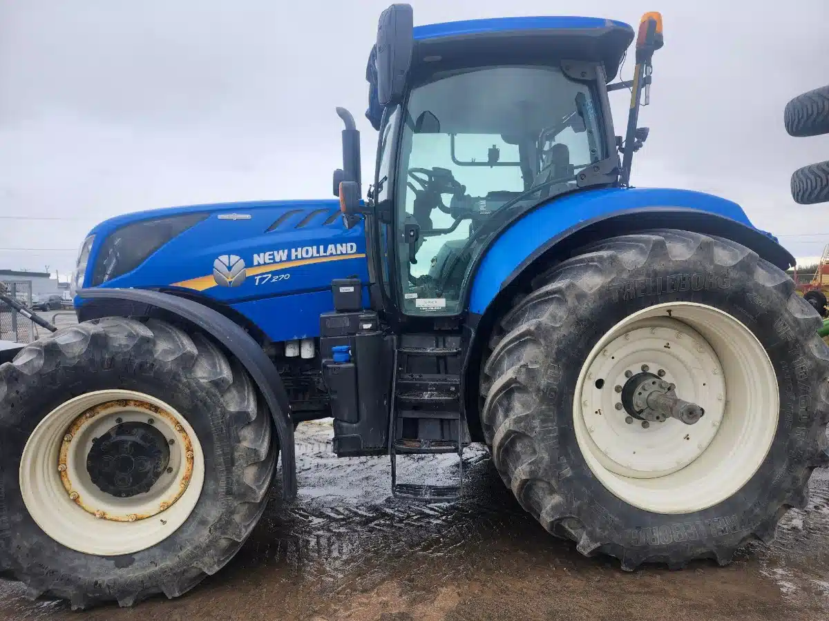 Gallery image 1 for Used 2021 New Holland T7.270 AUTO COMMAND Tractor