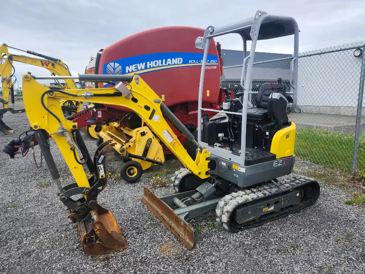 Gallery image 1 for Used 2022 Wacker Neuson EZ17 Excavator