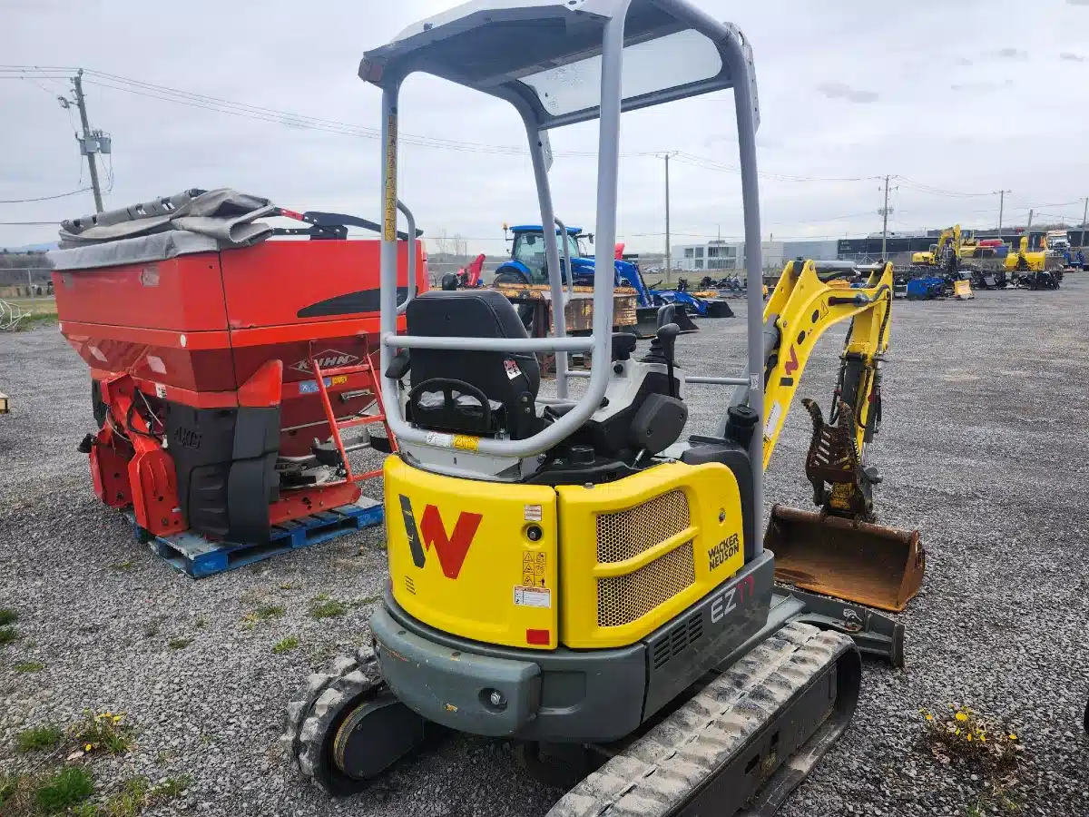 Gallery image 2 for Used 2022 Wacker Neuson EZ17 Excavator