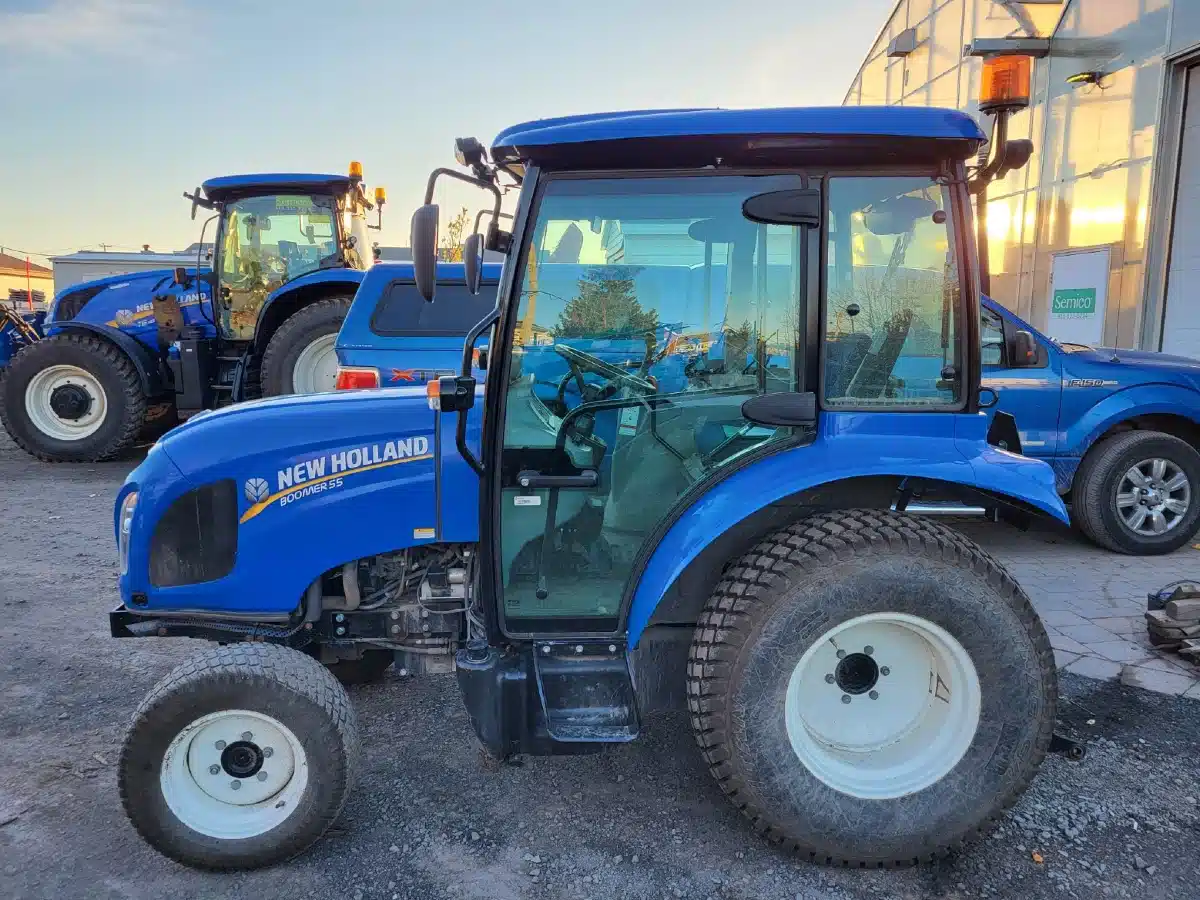Gallery image 2 for 2023 New Holland BOOMER 55 Tractor