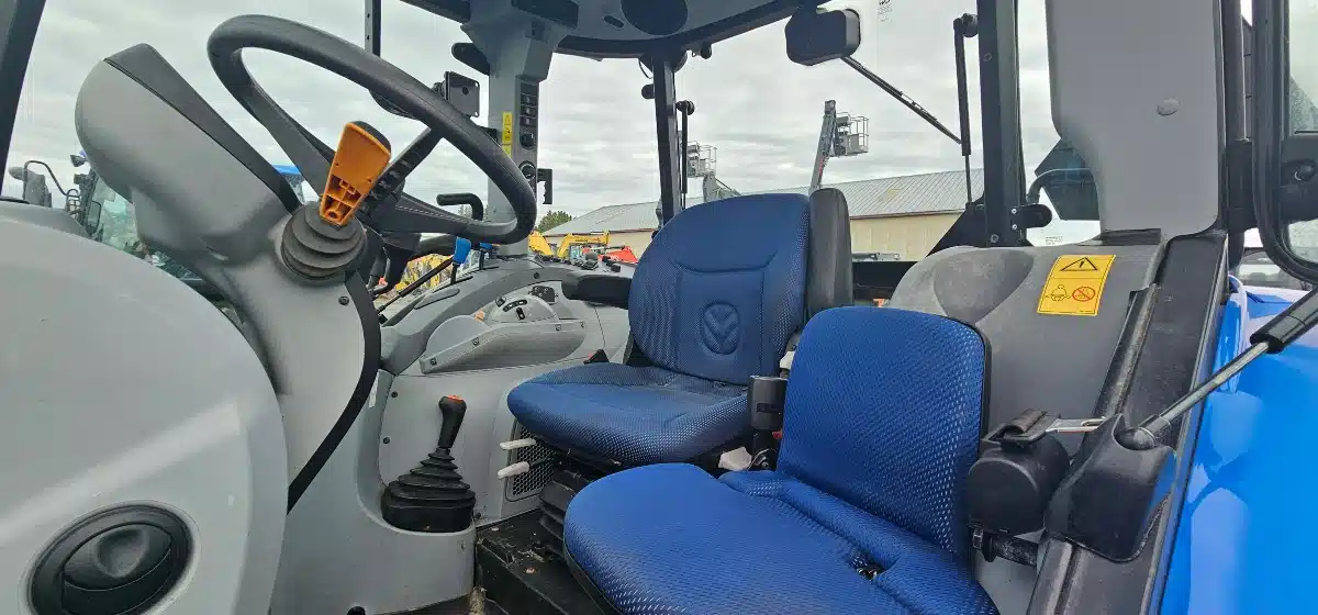 Gallery image 2 for 2018 New Holland T5.90 Tractor