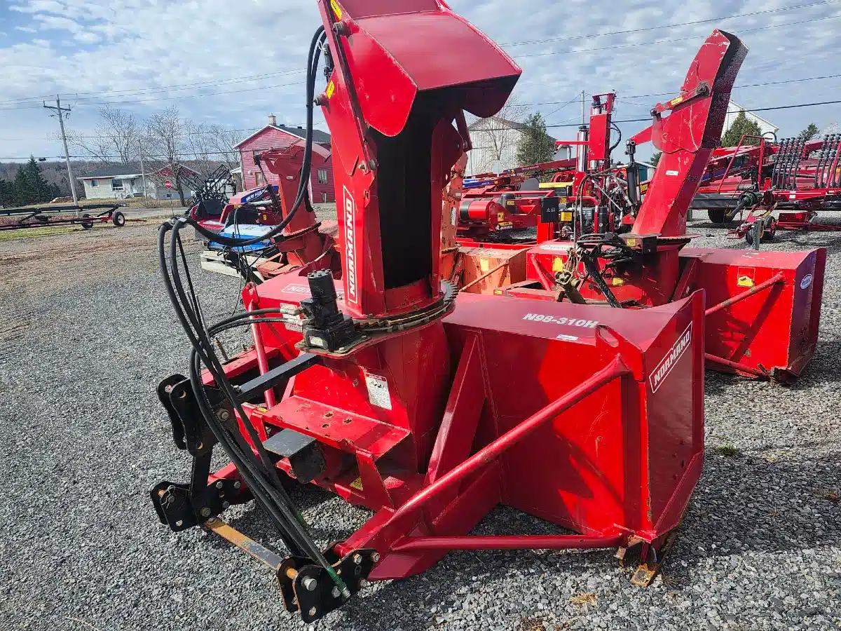 Gallery image 2 for Used Normand N98-310H Snow Blower