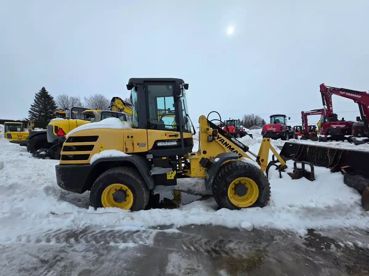 Gallery image 1 for Used 2018 Yanmar V12 Wheel Loader