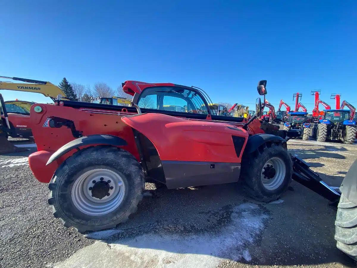 Gallery image 1 for Used 2019 Manitou MT 1840 TeleHandler