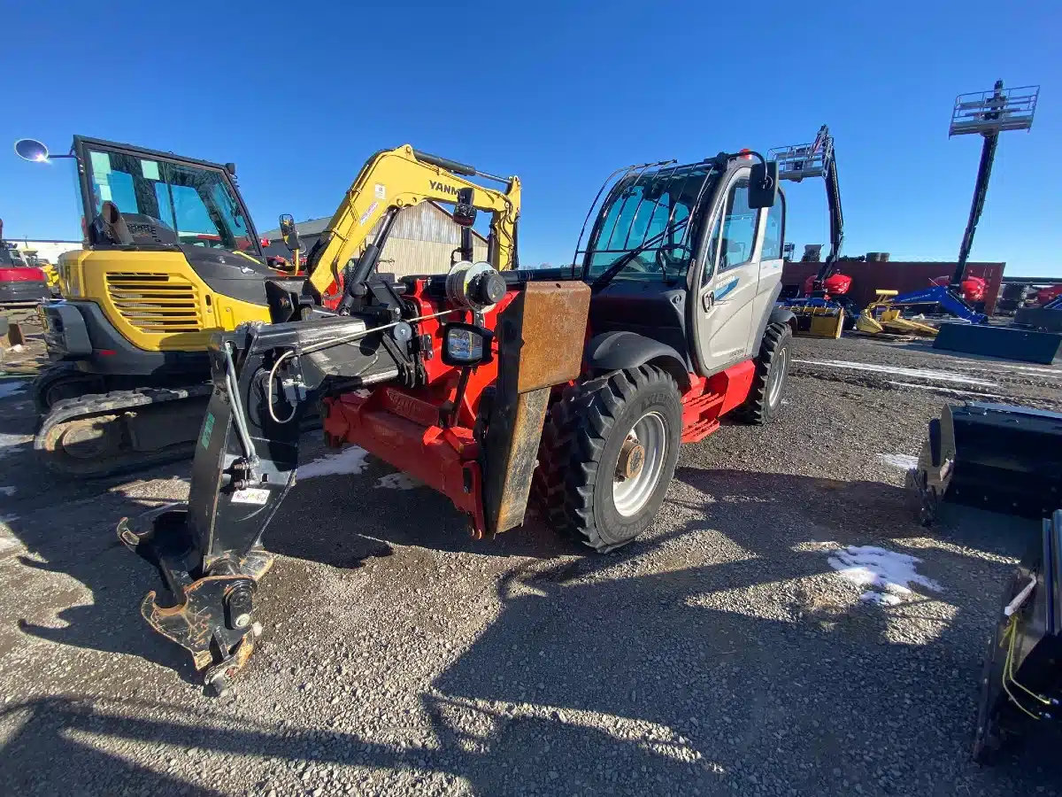 Gallery image 2 for Used 2019 Manitou MT 1440A TeleHandler