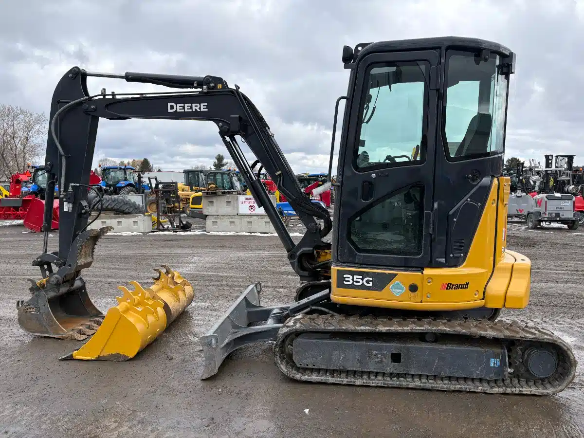Gallery image 1 for Used 2022 John Deere 35G Excavator