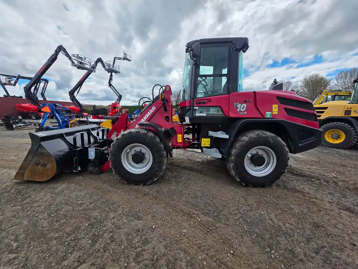 Gallery image 1 for Used 2023 Yanmar V10 Wheel Loader