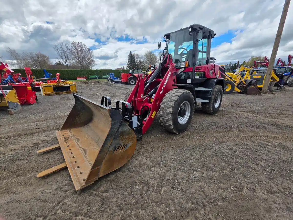 Gallery image 2 for Used 2023 Yanmar V10 Wheel Loader