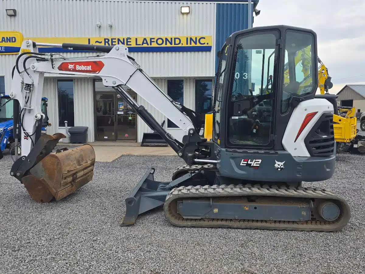 Gallery image 1 for Used 2021 Bobcat E42 Excavator