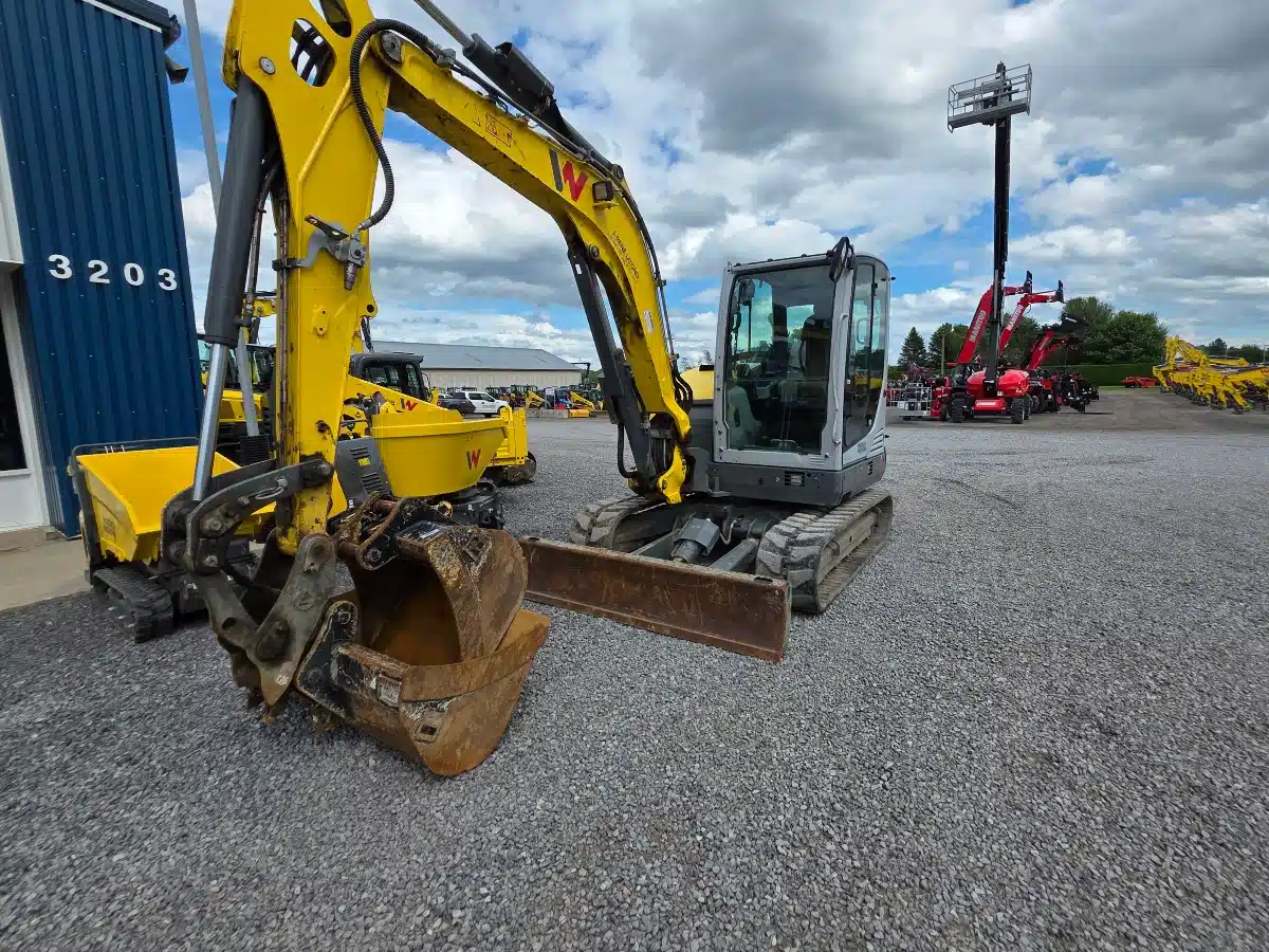 Gallery image 2 for Used 2021 Wacker Neuson ET65 Excavator