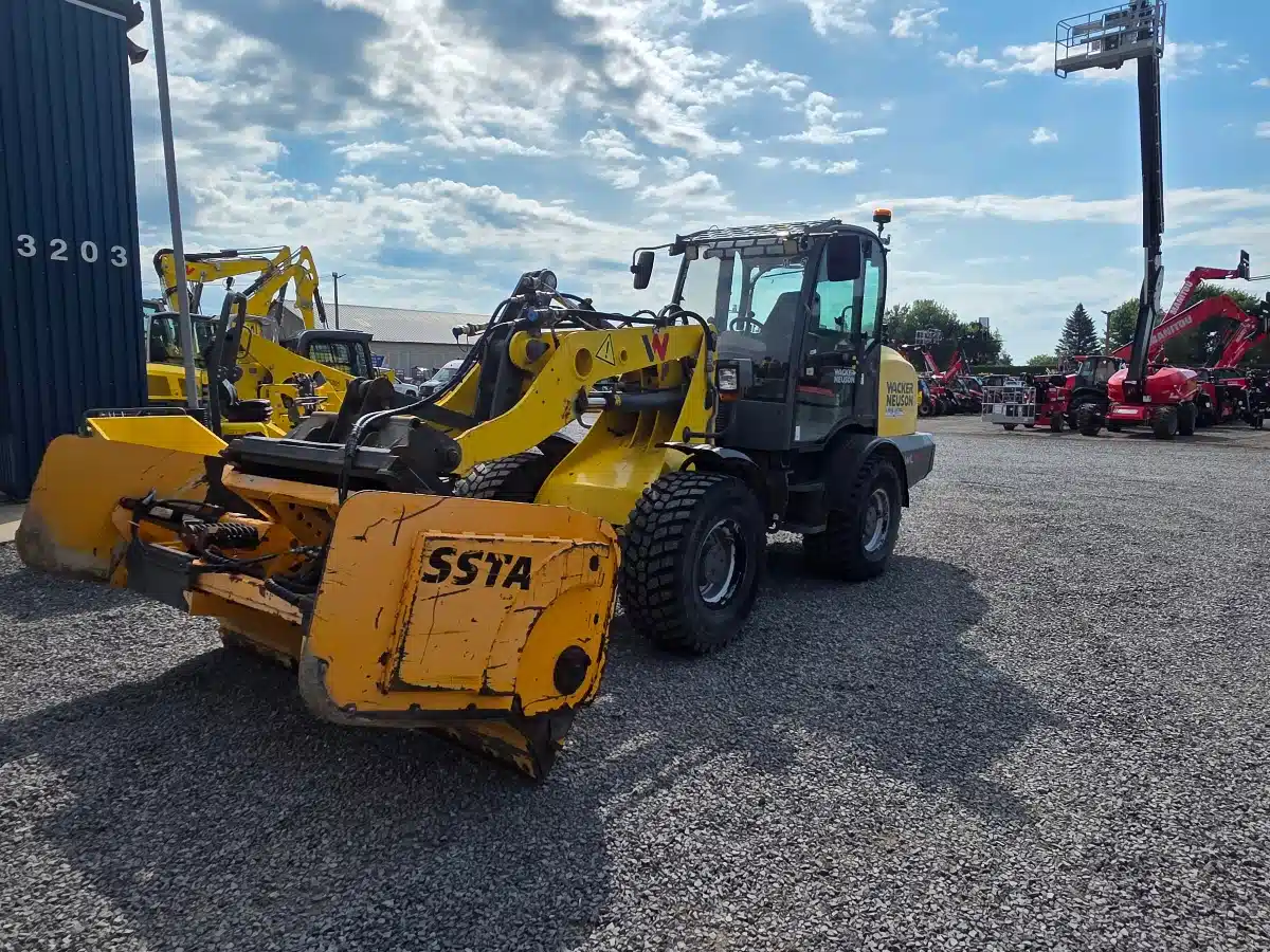 Gallery image 2 for Used 2019 Wacker Neuson WL60 Wheel Loader