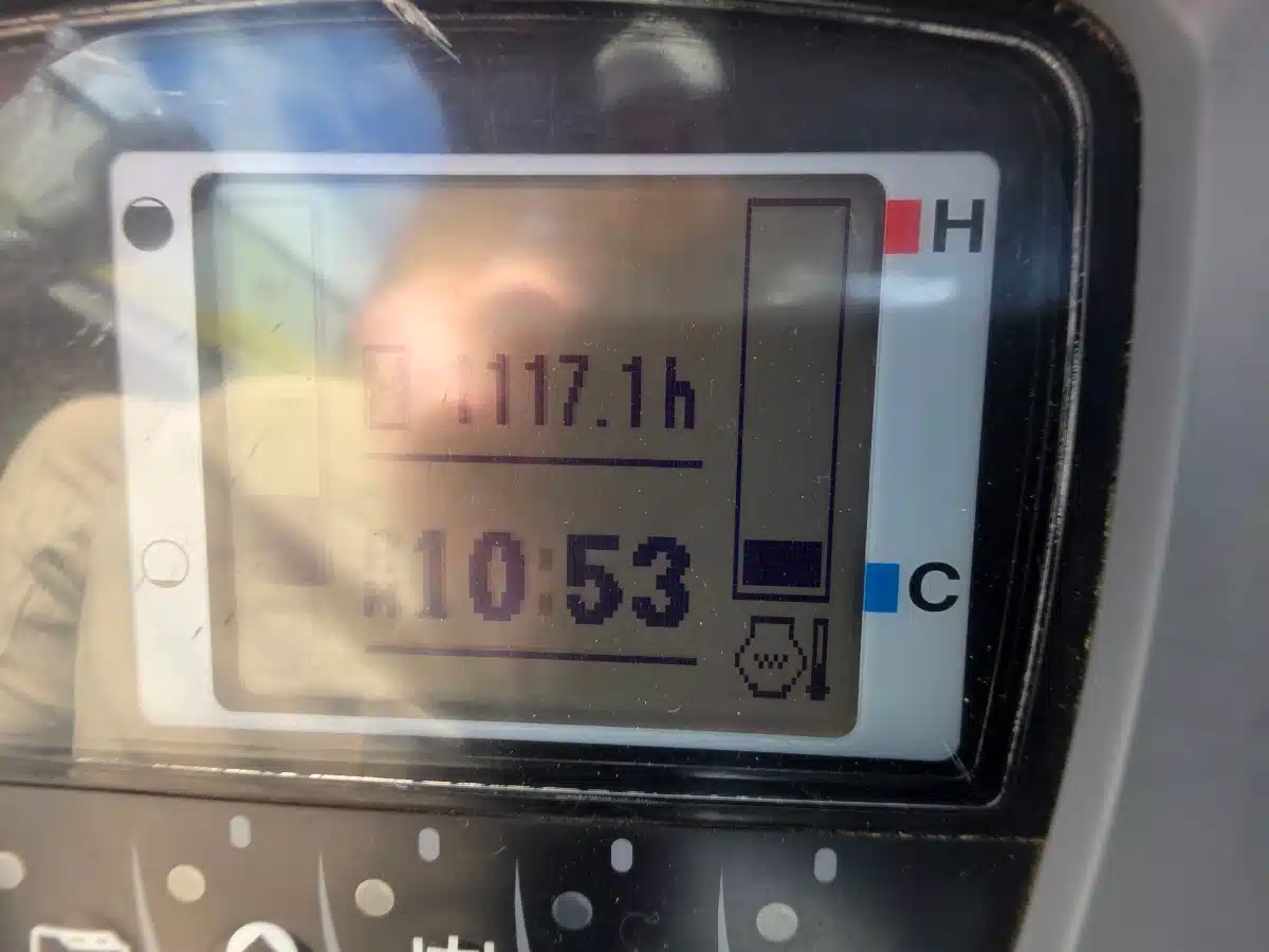 Gallery image 2 for Used 2023 John Deere 1025R Tractor