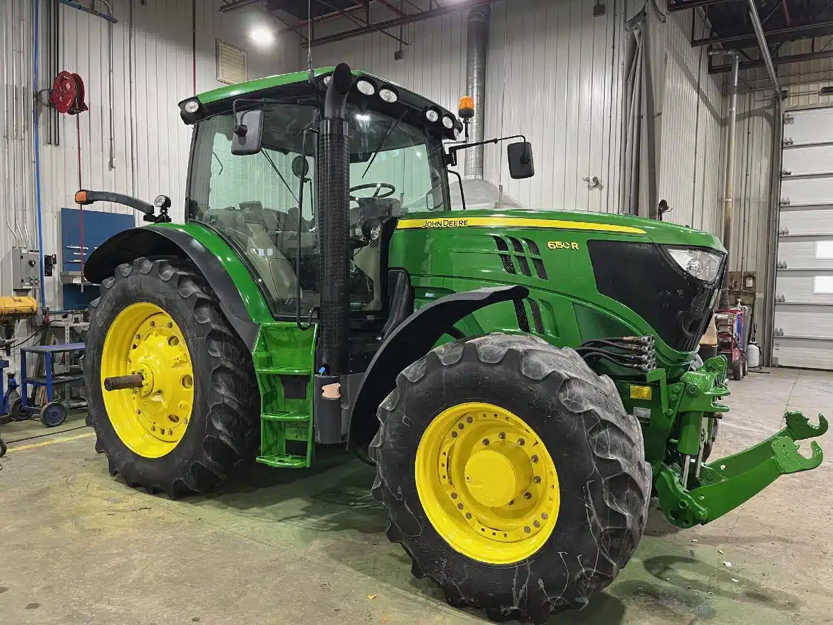 Photo de la Galerie 2 pour 2013 John Deere 6150R Tracteur