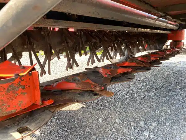 Photo de la Galerie 2 pour 2018 Kubota DMC8540T Faucheuse-conditionneuse à disques