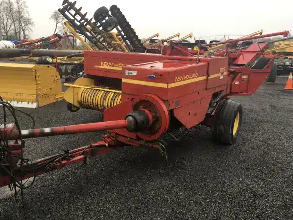 Gallery image 2 for Used New Holland 575 Rake