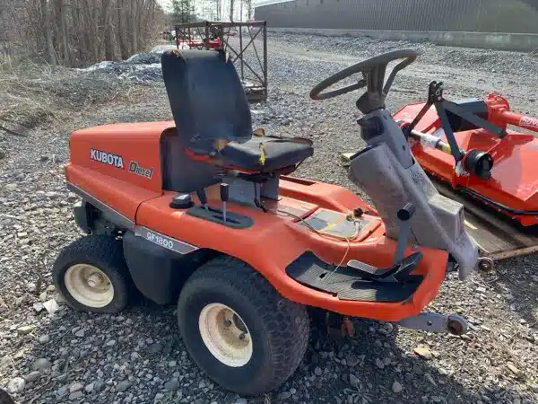 Gallery image 1 for Used 1995 Kubota GF1800 Mower