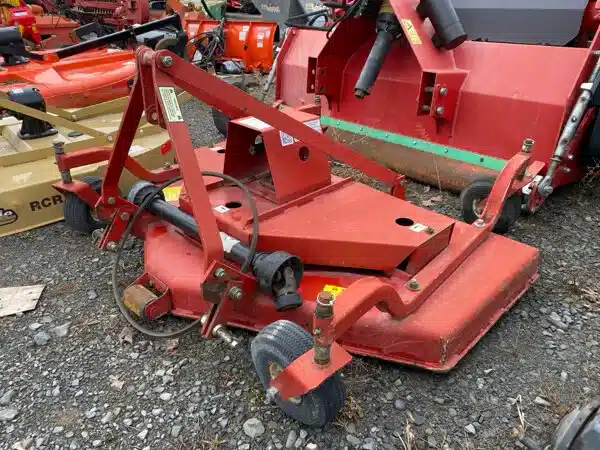 Gallery image 2 for Used 1997 Farm King Y550R Mower