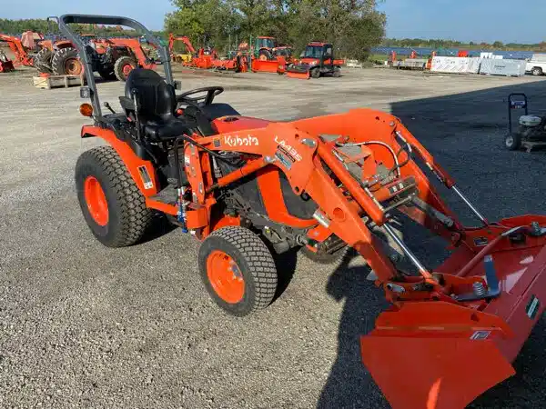 Gallery image 1 for Used Kubota B2301 Tractor