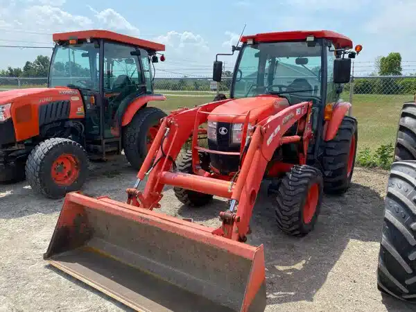 Gallery image 1 for Used 2018 Kubota L4760HST Tractor