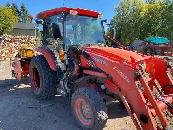 Used 2019 Kubota L6060 Tractor