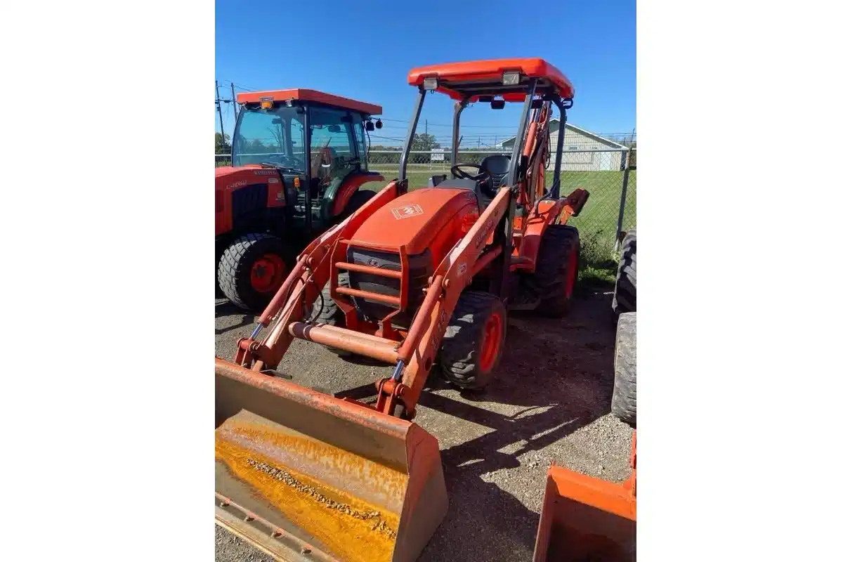 Gallery image 1 for Used 2017 Kubota L45 Tractor