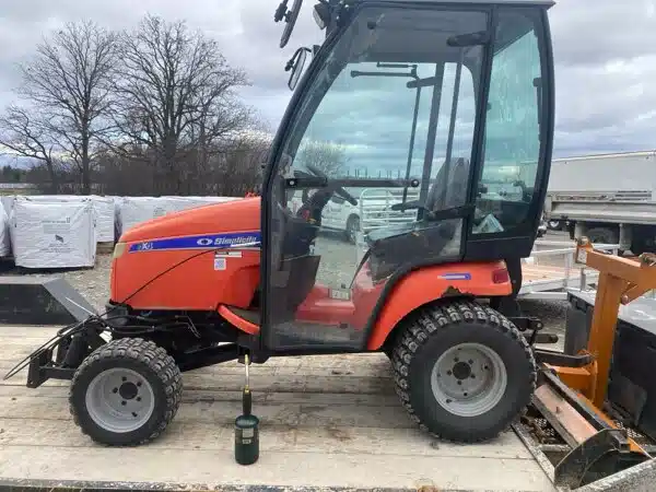 Used Unspecified LEGACY Lawn Tractor