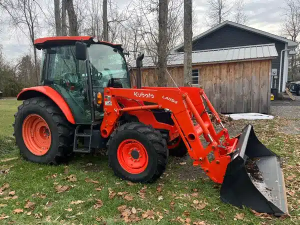 Gallery image 2 for 2018 Kubota M4D-071 Tractor