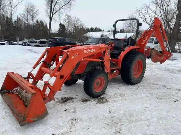 Gallery image 1 for 2021 Kubota MX5400 Tractor