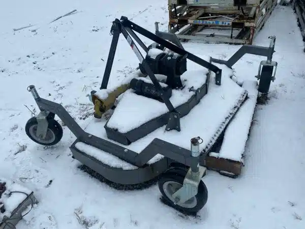 Gallery image 2 for Unspecified 60\" Mower - Finishing