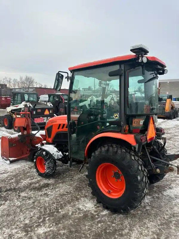 Gallery image 1 for 2021 Kubota LX2610 Tractor