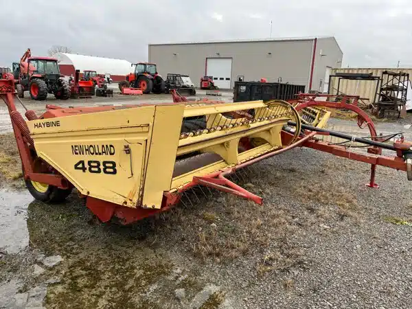 Gallery image 1 for New Holland 488 Rake