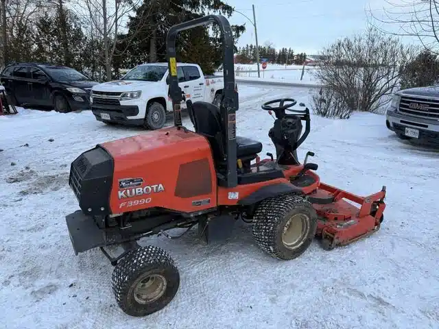 Gallery image 2 for 2017 Kubota F3990 Mower - Front Deck