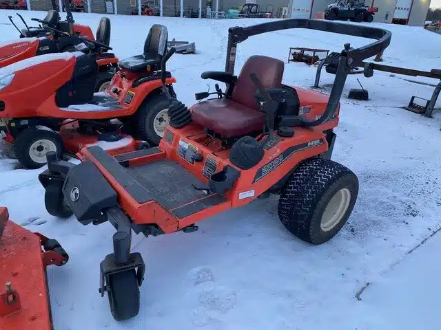 Gallery image 1 for Kubota ZD28 Mower - Zero Turn