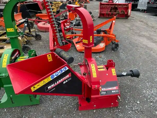 Gallery image 2 for Wallenstein BX36S Wood Chipper