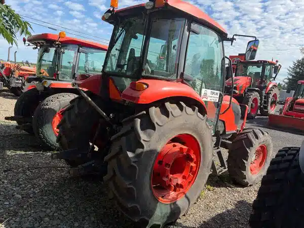 Photo de la Galerie 2 pour 2019 Kubota M7060HDCC12 Tracteur